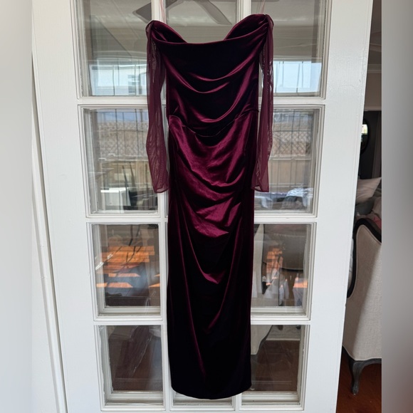 House of CB Leora dress - Picture 2 of 6